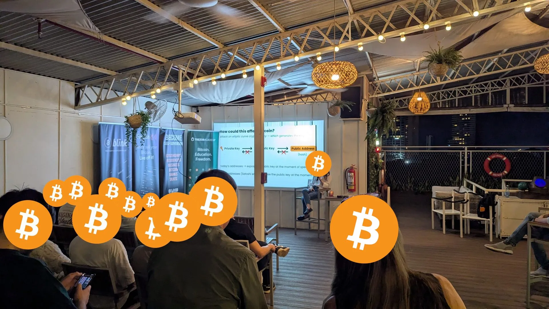 Charla en terraza sobre claves y direcciones de Bitcoin